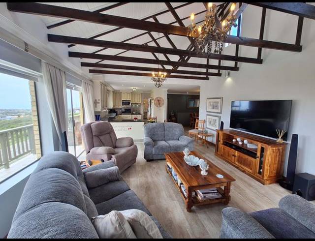 3 BEDROOM TOWNHOUSE FOR SALE IN SEEMEEU PARK